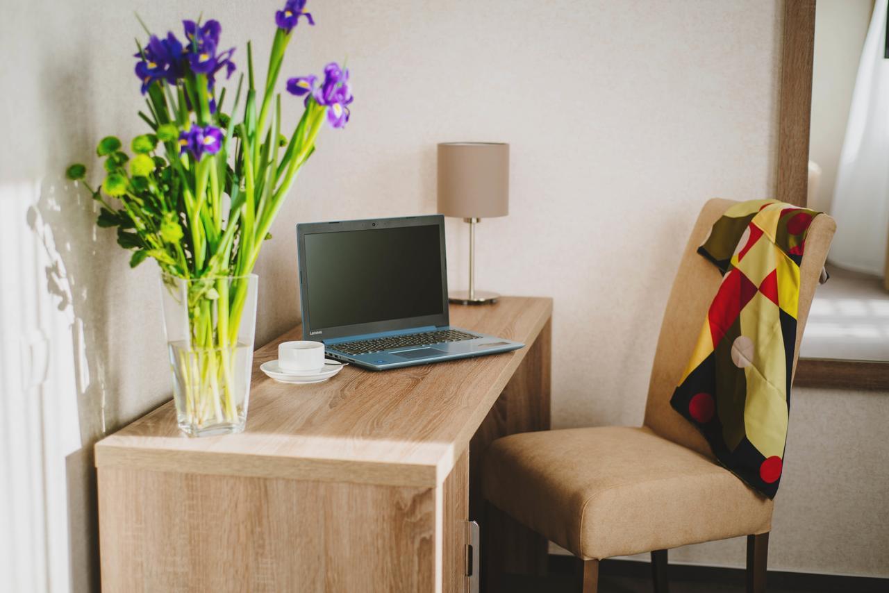 Hotel Alkor Truskavets Ngoại thất bức ảnh